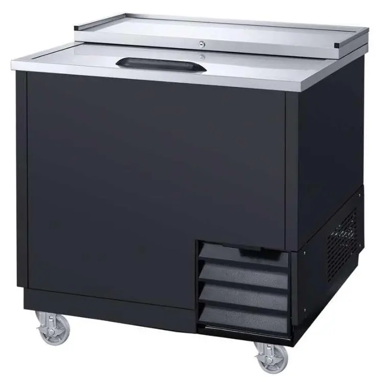 Dukers Appliance DHBC36 36" Commercial Bottle Cooler 7.87 Cubic Feet