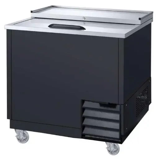 Dukers Appliance DHBC36 36" Commercial Bottle Cooler 7.87 Cubic Feet